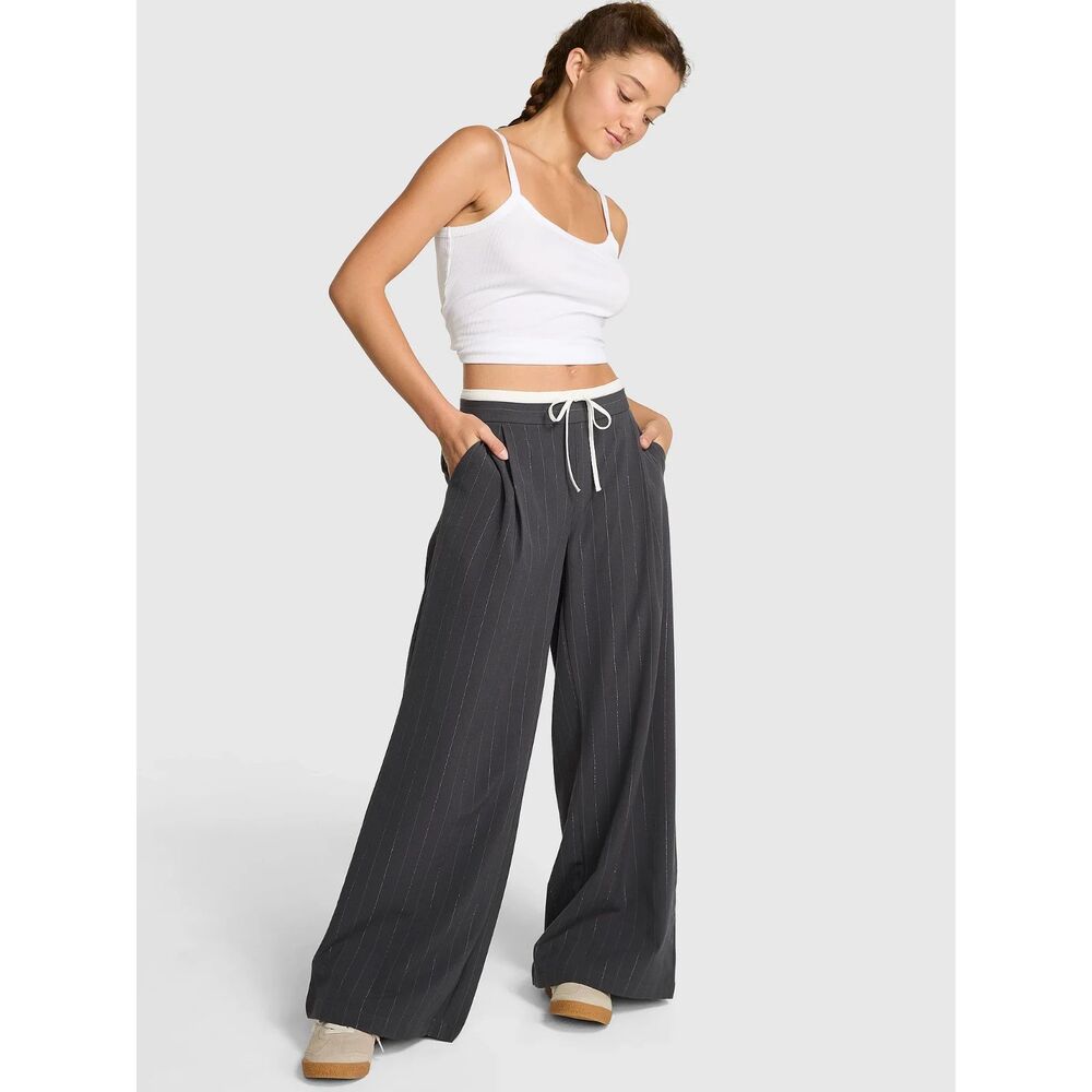 Victoria's Secret Pink On-the-Go Low-Rise Trouser Pants Wide Leg Medium NWT
